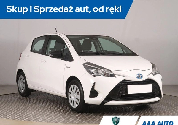 Toyota Yaris cena 45000 przebieg: 147068, rok produkcji 2017 z Baranów Sandomierski małe 326